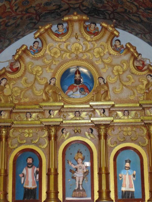 Altar of Marth Mariam Forane Church, Kuravilangad