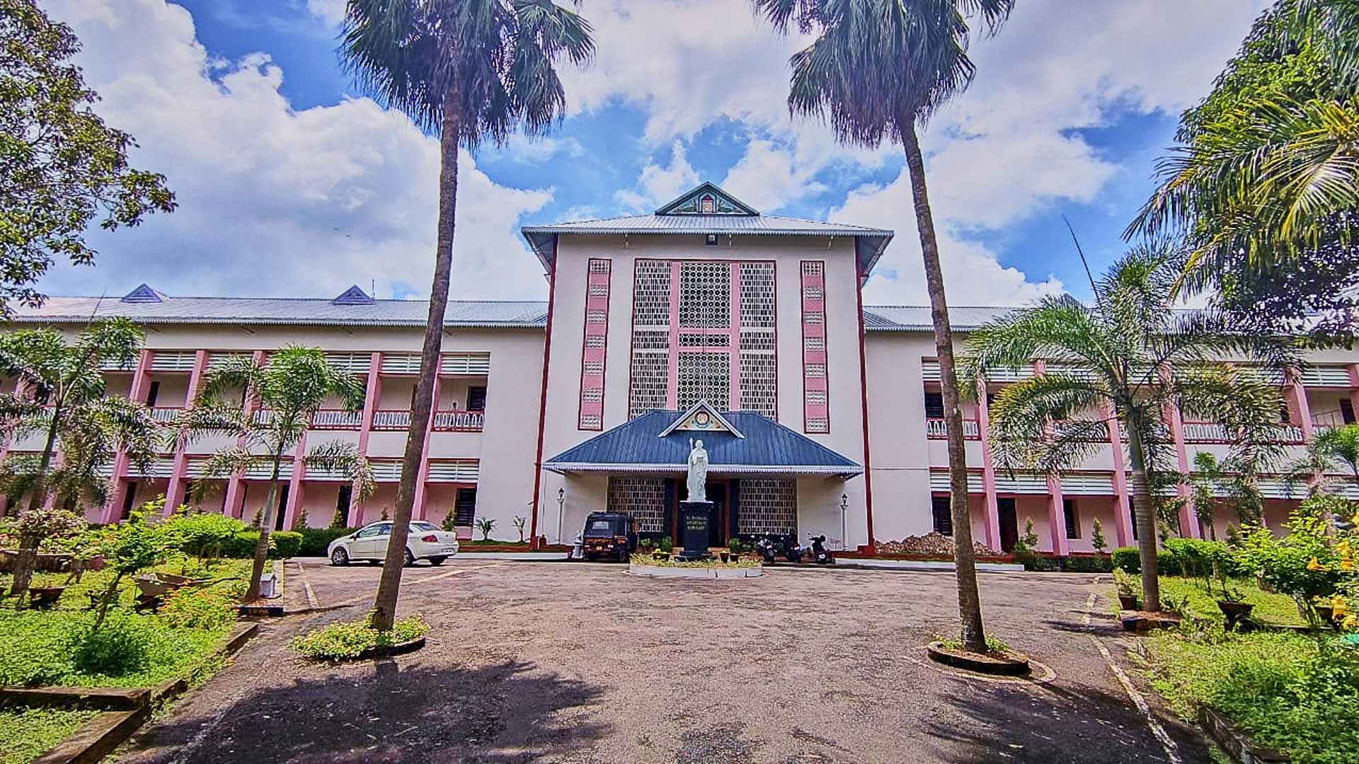 St. Thomas Apostolic Seminary, Vadavathoor